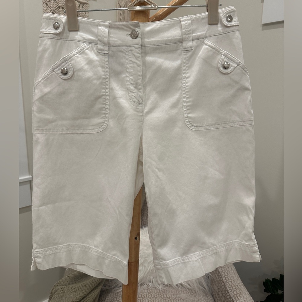 Jones New York Sport White Stretch Cotton Bermuda Shorts Size 4